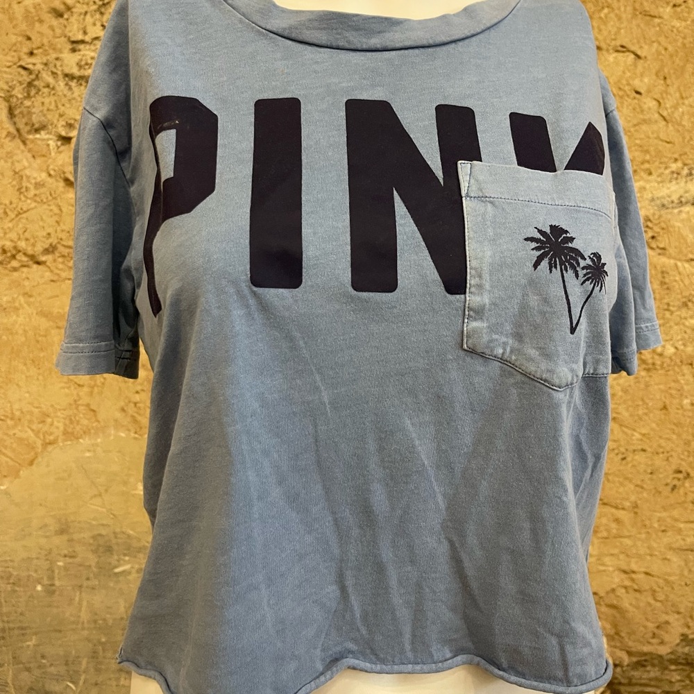 pink crop top